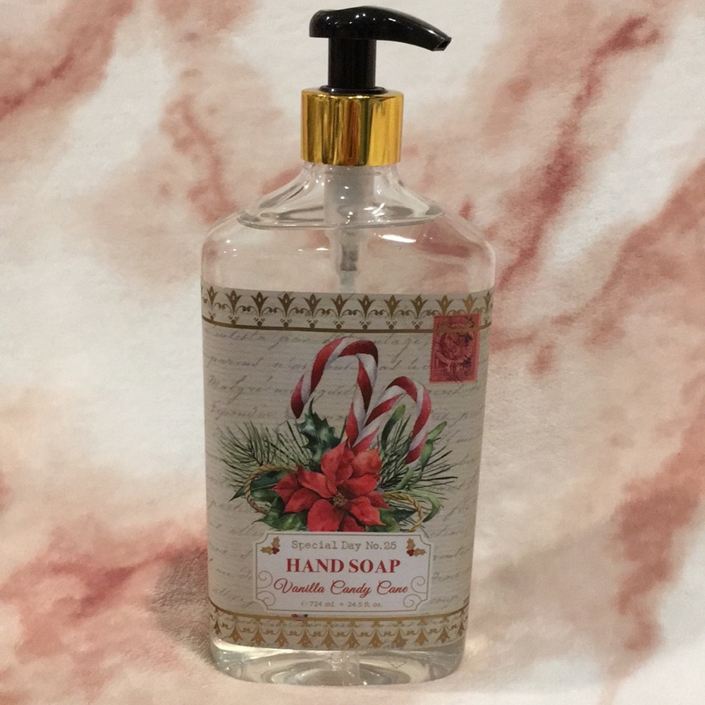 Christmas Holiday Winter Candy Cane Special Day No 25 Hand Soap Lrg 24.5oz NWT